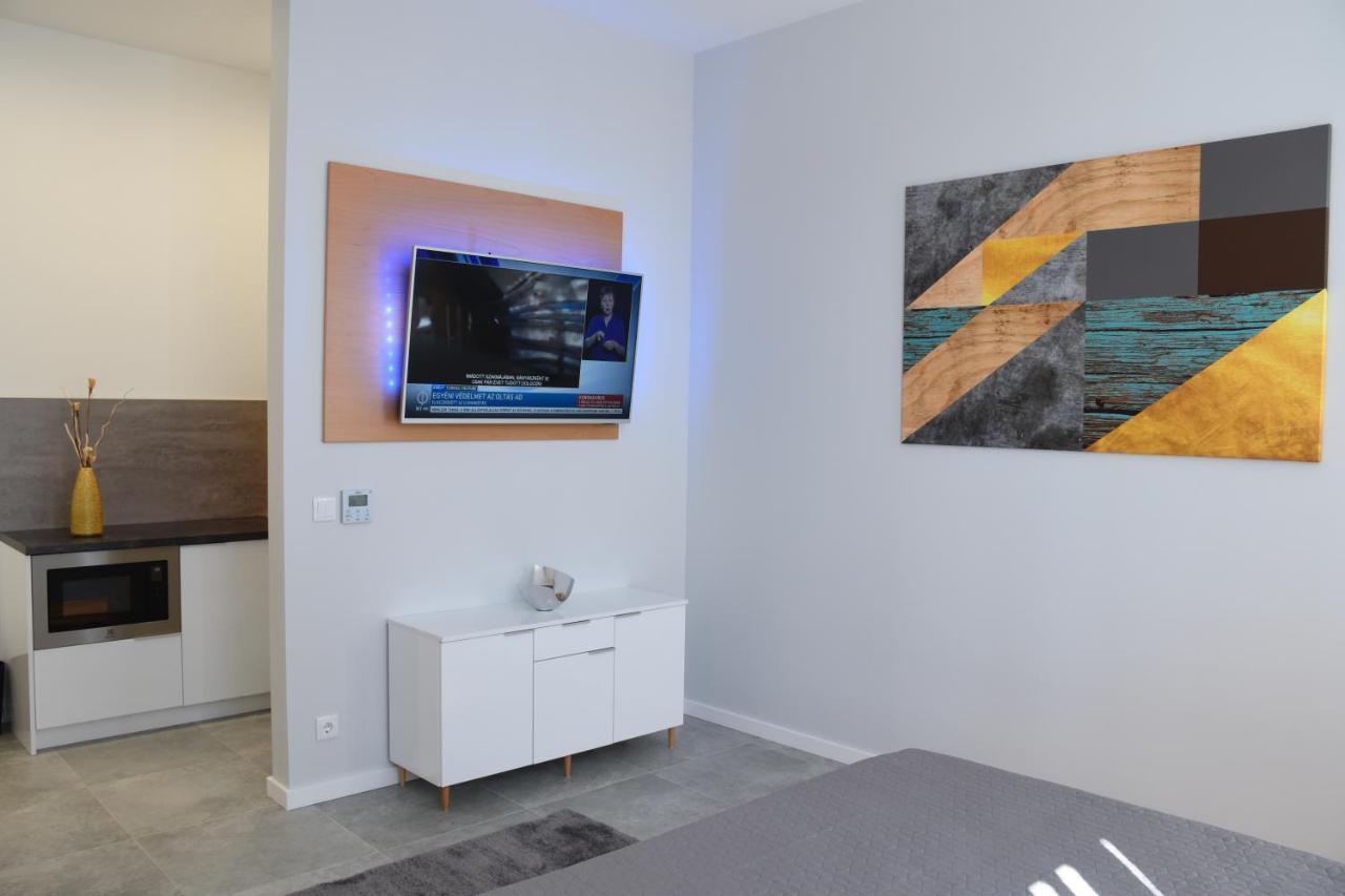 Bogathy Kuria Business Apartments Nyirbogat Buitenkant foto